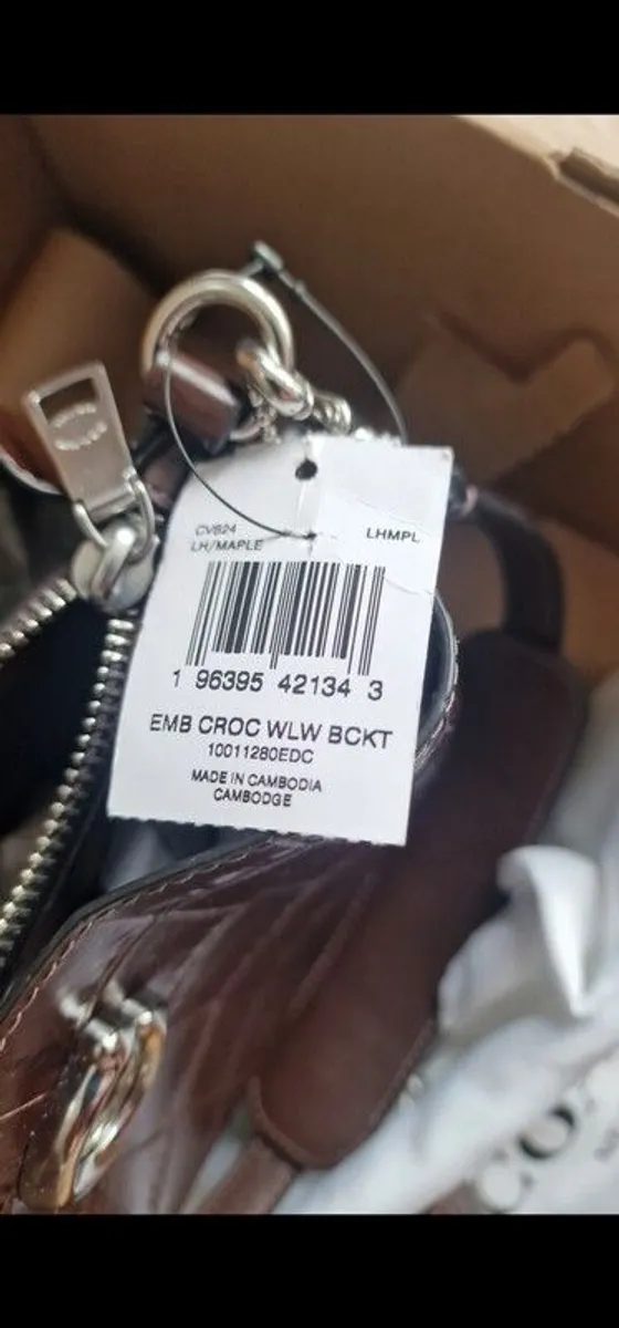 coach - Image 3