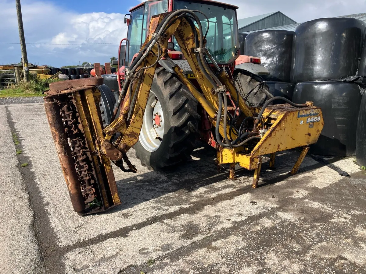 Bomford b468 hedge cutter - Image 1