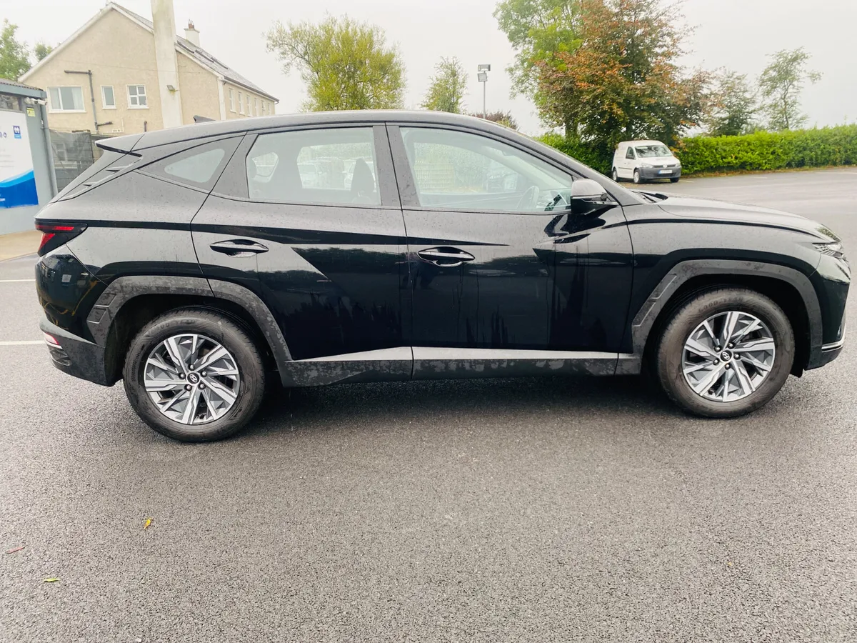 HYUNDAI TUCSON COMFORT PLUS DIESEL 2022 (221) - Image 4