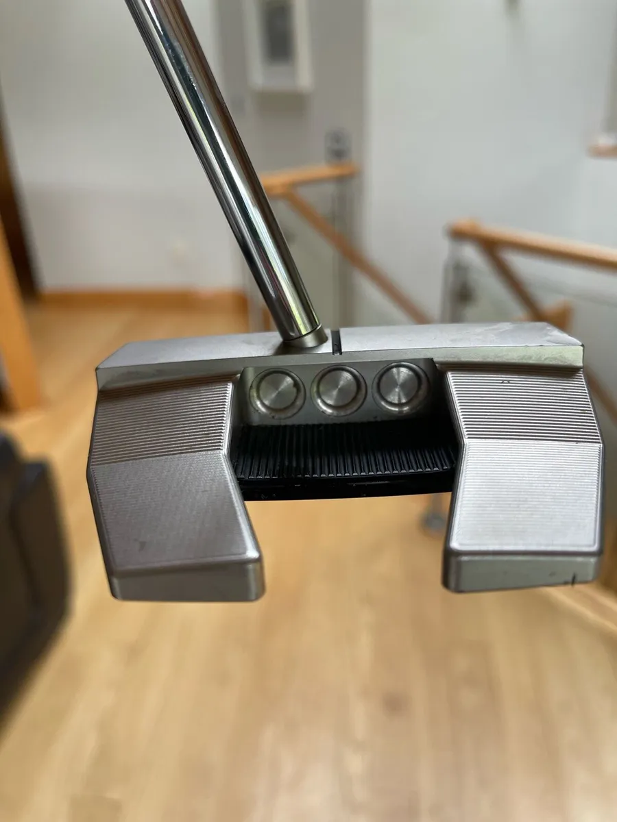 Scotty Cameron Phantom Putter - Image 1