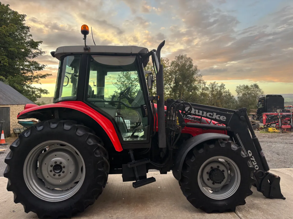 Massey Ferguson 5455 - Image 2