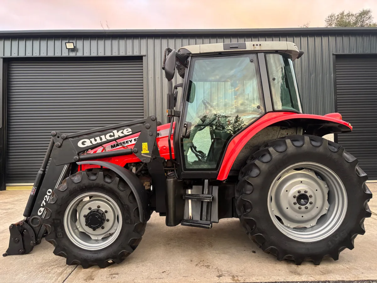 Massey Ferguson 5455 - Image 1