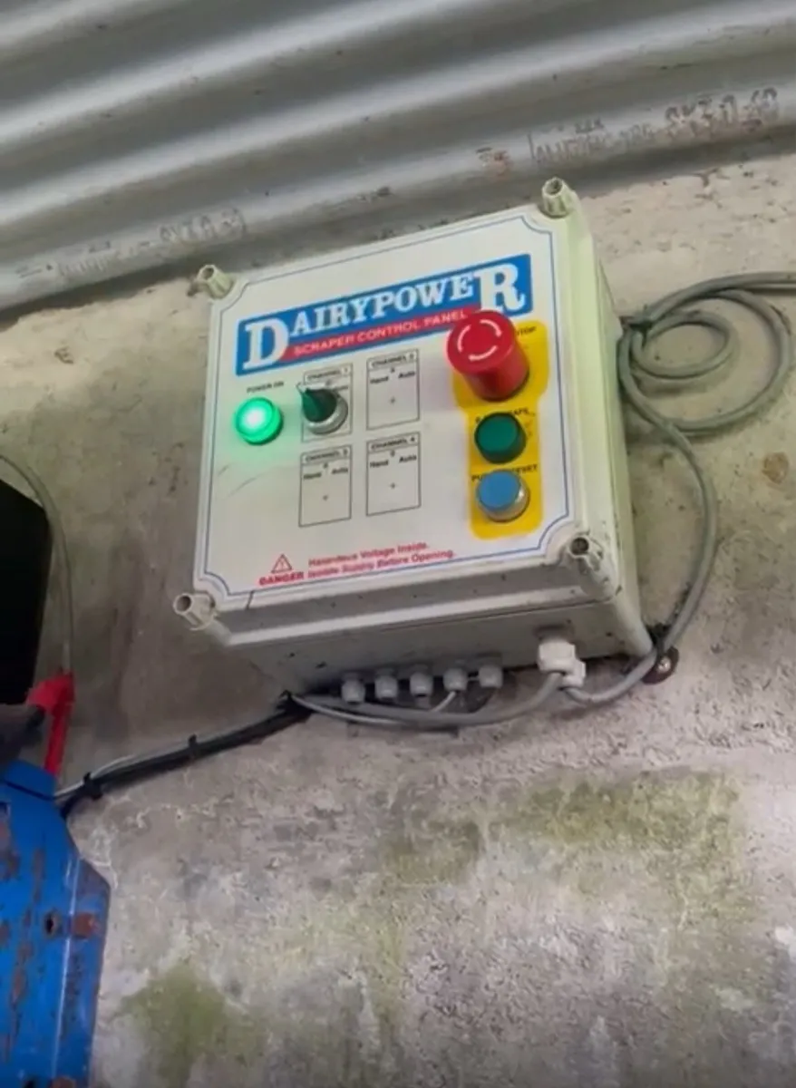 Dairy power auto scraper - Image 3