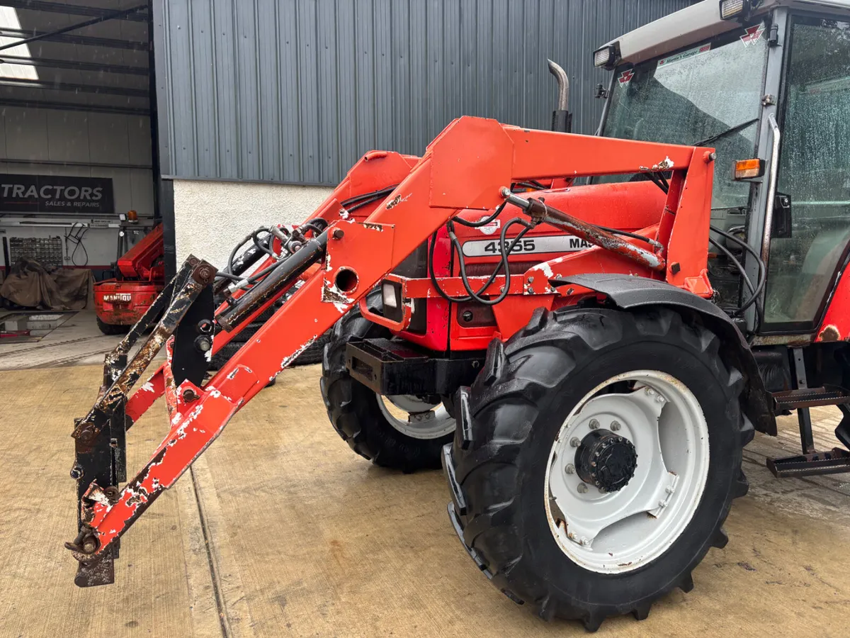 MF Front Loader for sale €1650 - Image 1