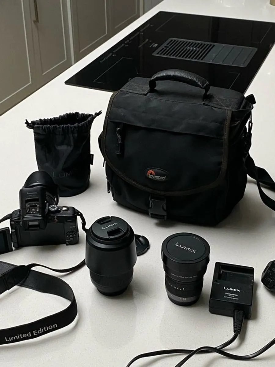 lumix G3 camera with lenses - Image 4