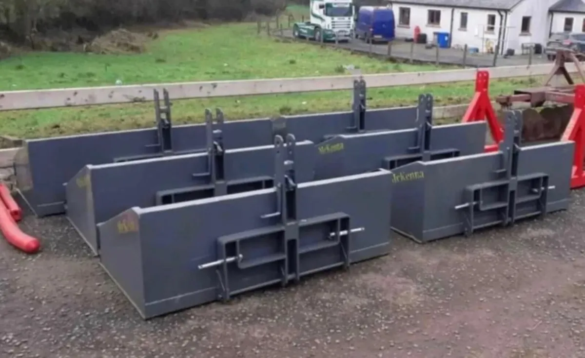 TRANSPORT BOX LINK BOX 5FT MCKENNA NEW - Image 2