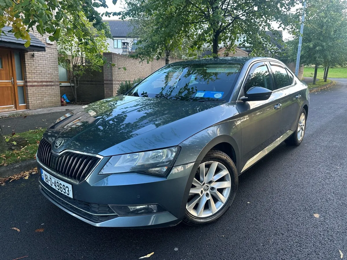 18 Skoda Superb 2.0 L Style ( Automatic ) - Image 1