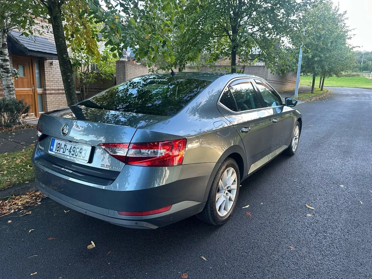 18 Skoda Superb 2.0 L Style ( Automatic ) - Image 2