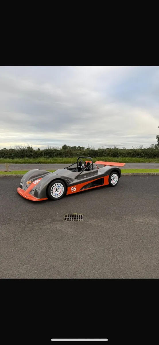 Car - Image 2