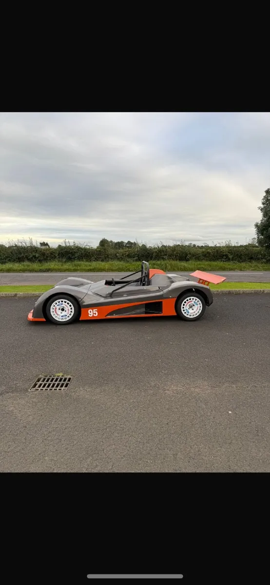 Car - Image 3