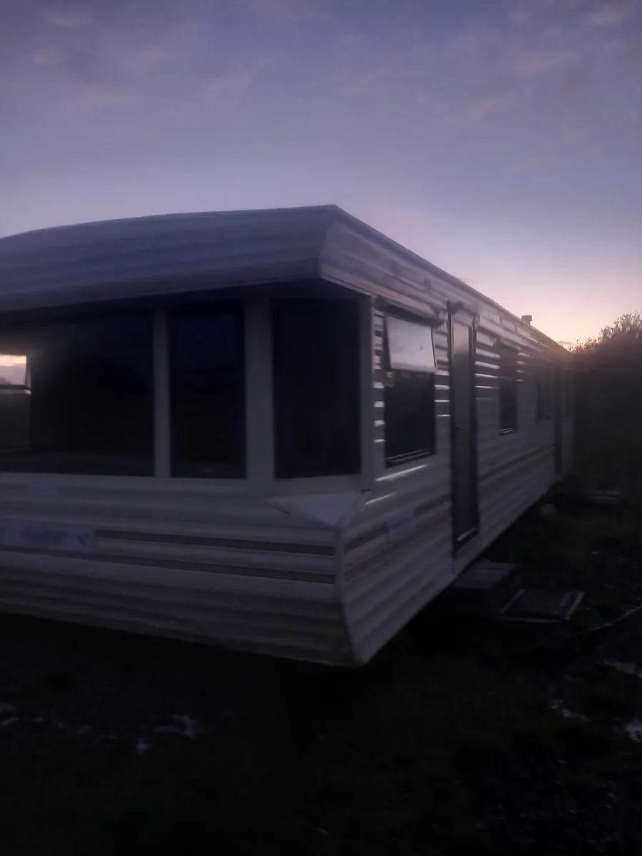 Mobile home - Image 2
