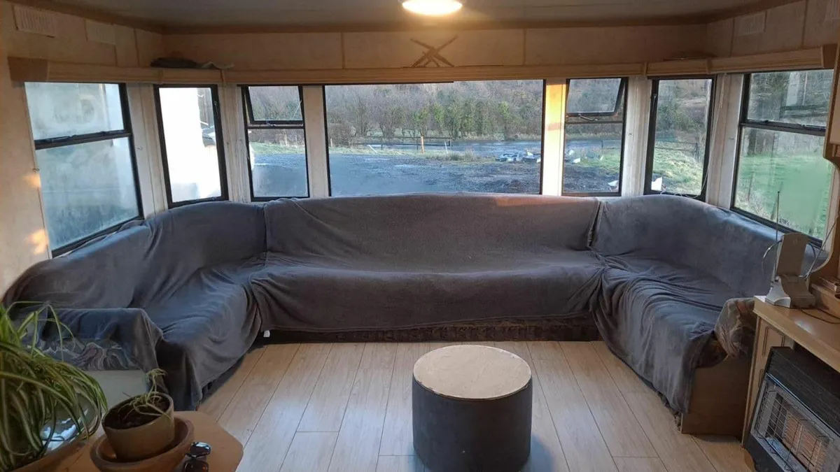 Mobile home - Image 1
