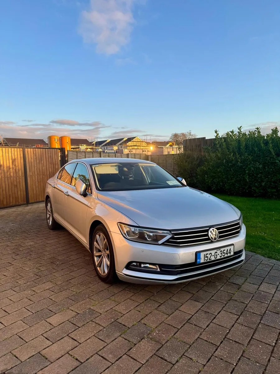 2015 VW Passat - Image 1