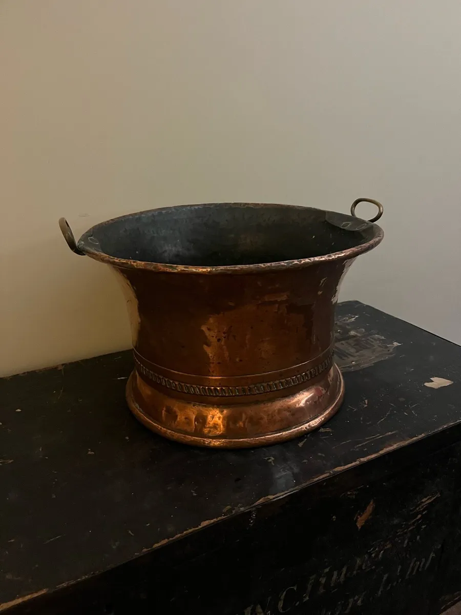 Antique Georgian Copper Log Cauldron - Image 2