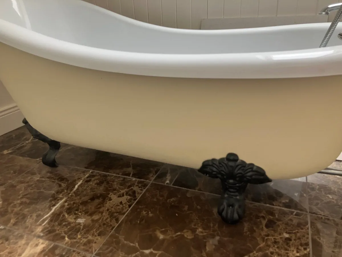 Bath - Image 1