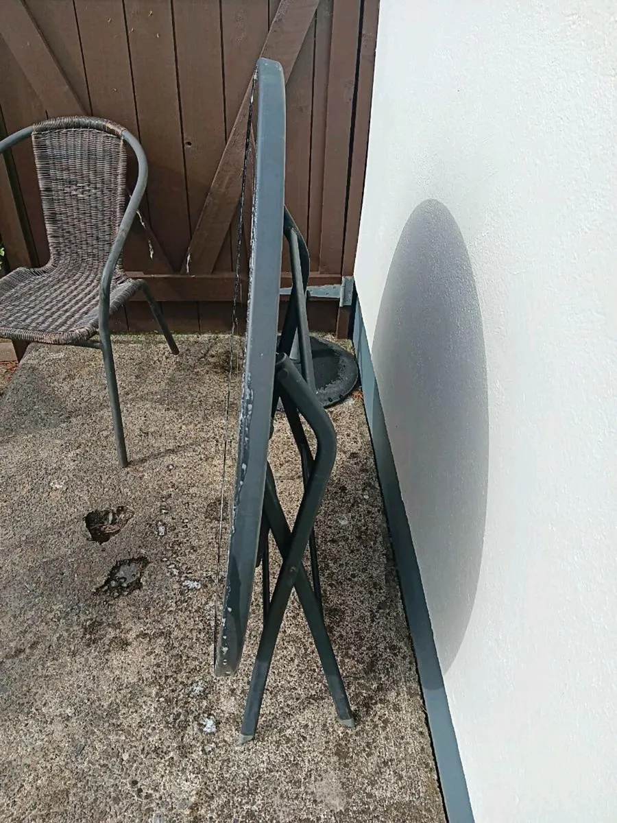 Outdoor furniture - Image 3