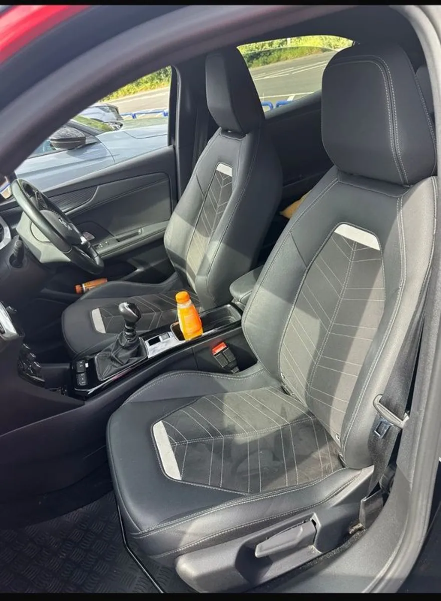 2023 Opel Mokka - Image 3