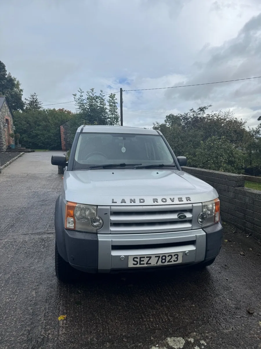 Land Rover Discovery 2008 - Image 1