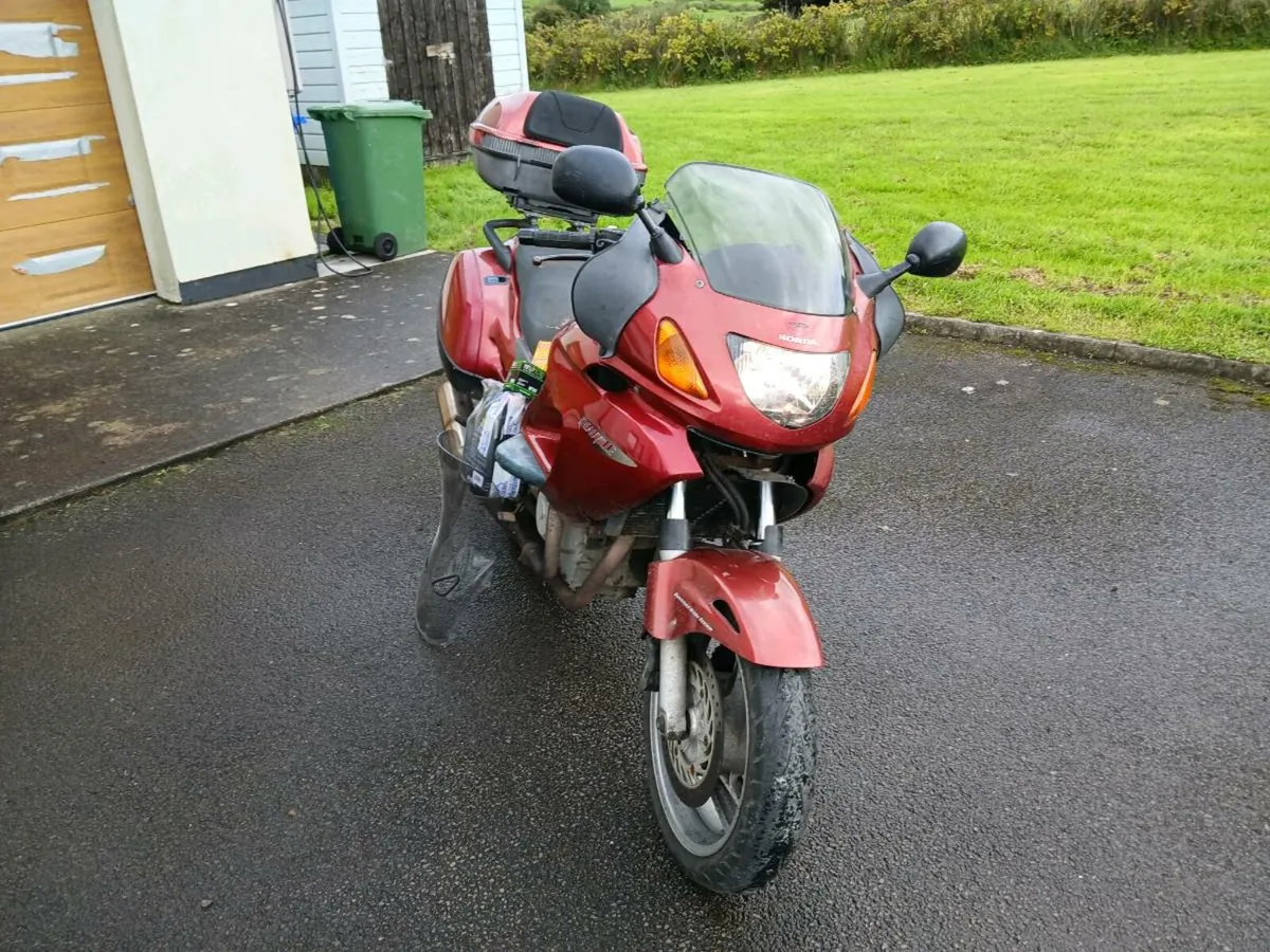2004 Honda Deauville - Image 2