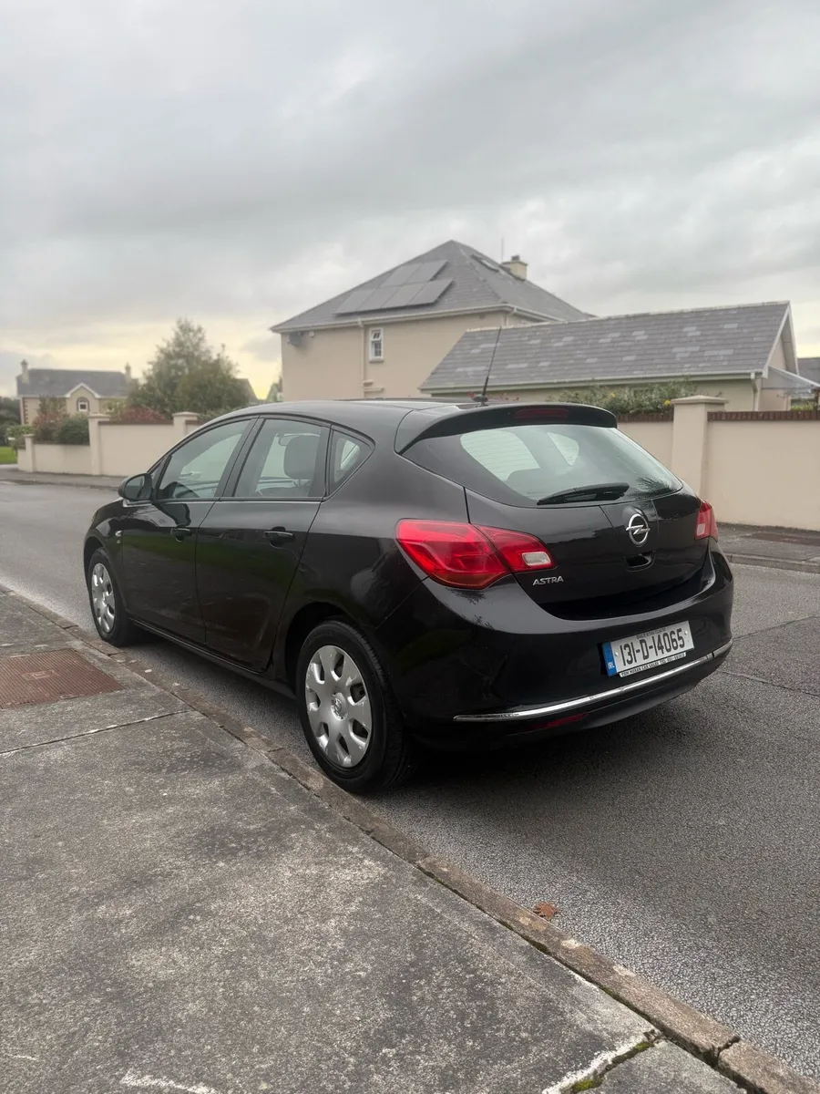 2013 ASTRA FRESH NCT 07-26 TAX 11-25 - Image 3