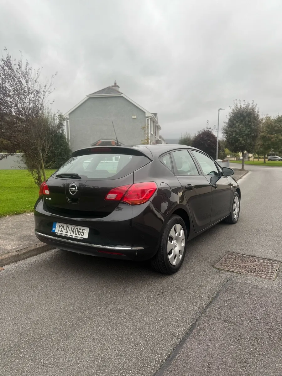 2013 ASTRA FRESH NCT 07-26 TAX 11-25 - Image 4