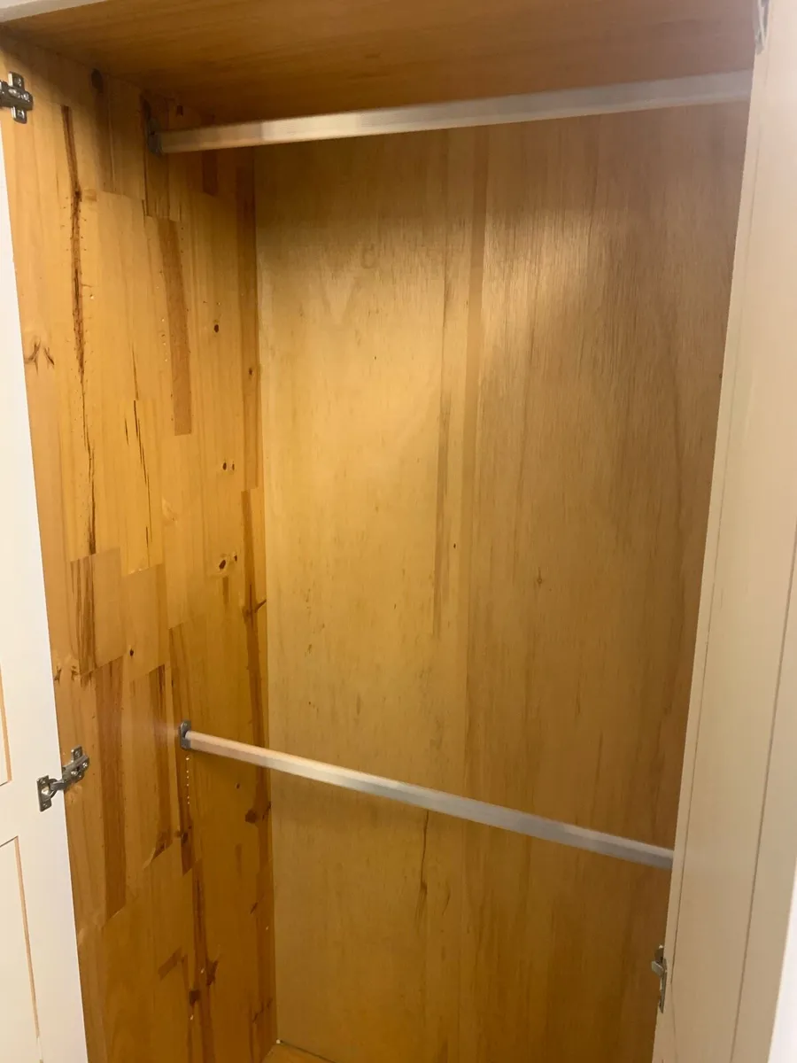 Wardrobe - Image 4