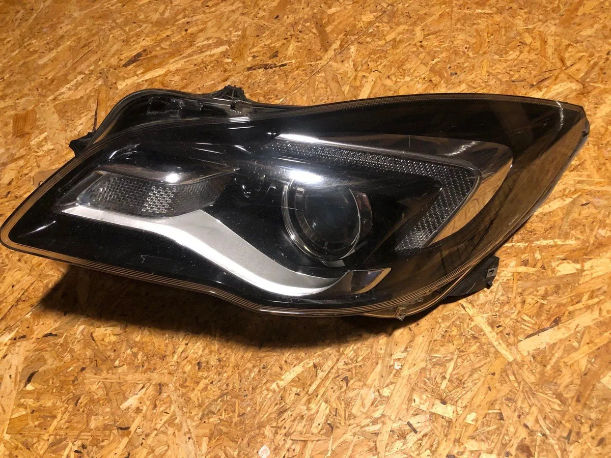 Insignia Headlight-Left hand passenger side - Image 1
