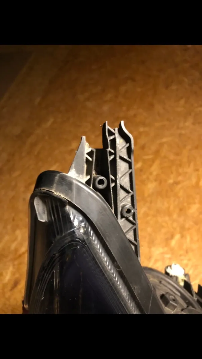 Insignia Headlight- Right hand Drivers side - Image 2