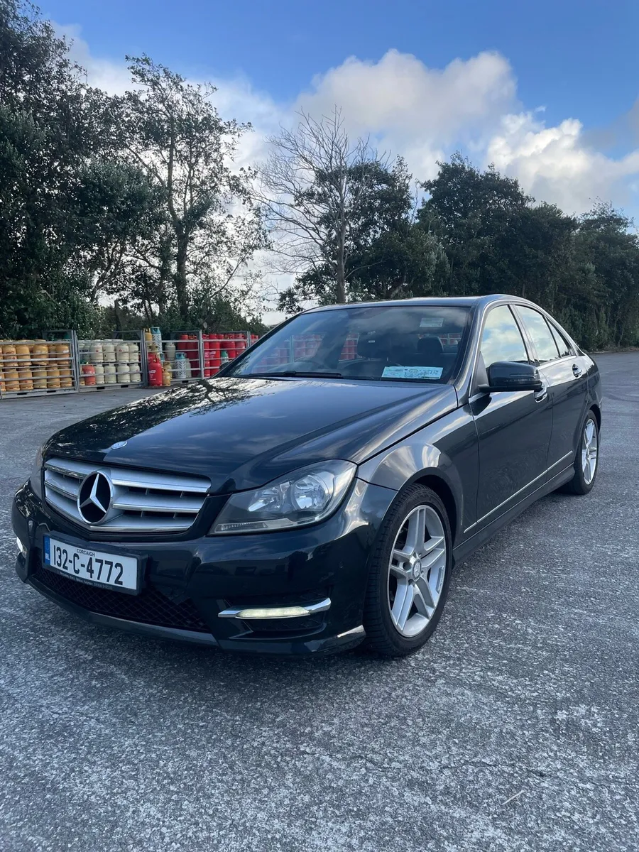 NCT 10/26 C220 AMG SPORT MANUAL - Image 2