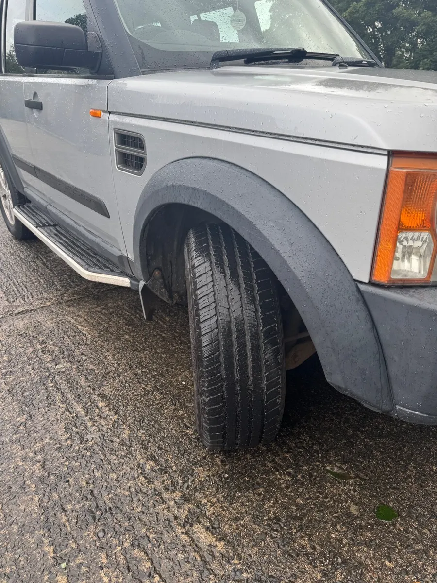 Land Rover Discovery 2008 - Image 3