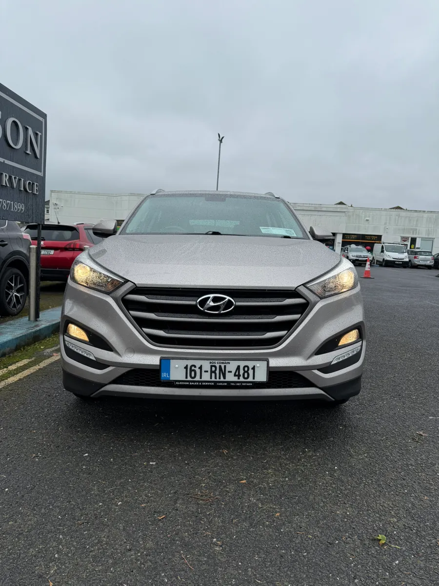 2016 Hyundai Tucson Executive 1.7 CRDi Diesel - Image 3