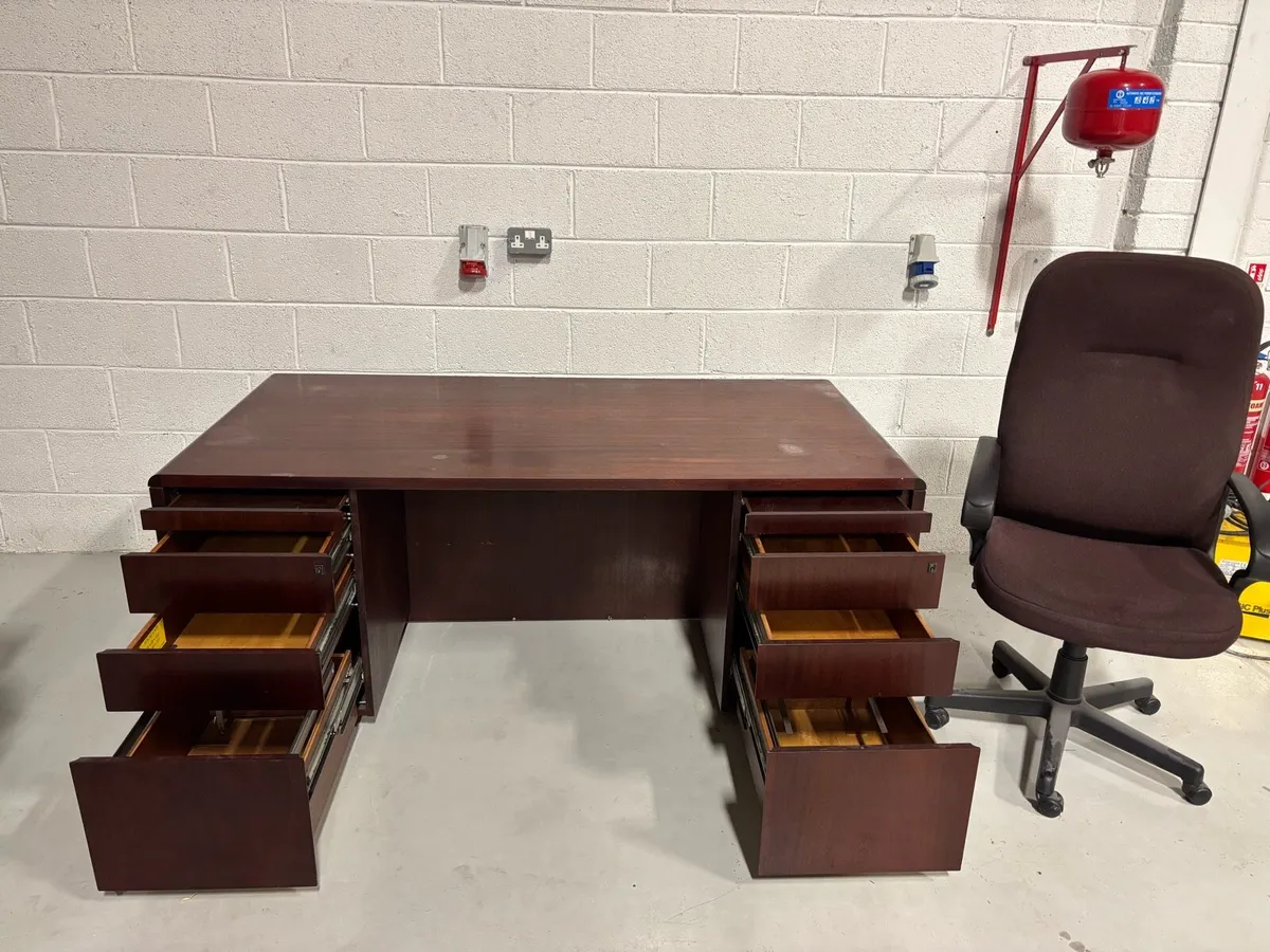 Office furniture - Image 3