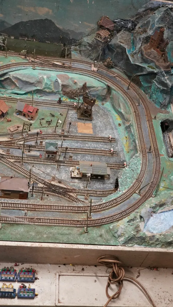 Marklin Model Railway Set - A Restoration Project - Image 4