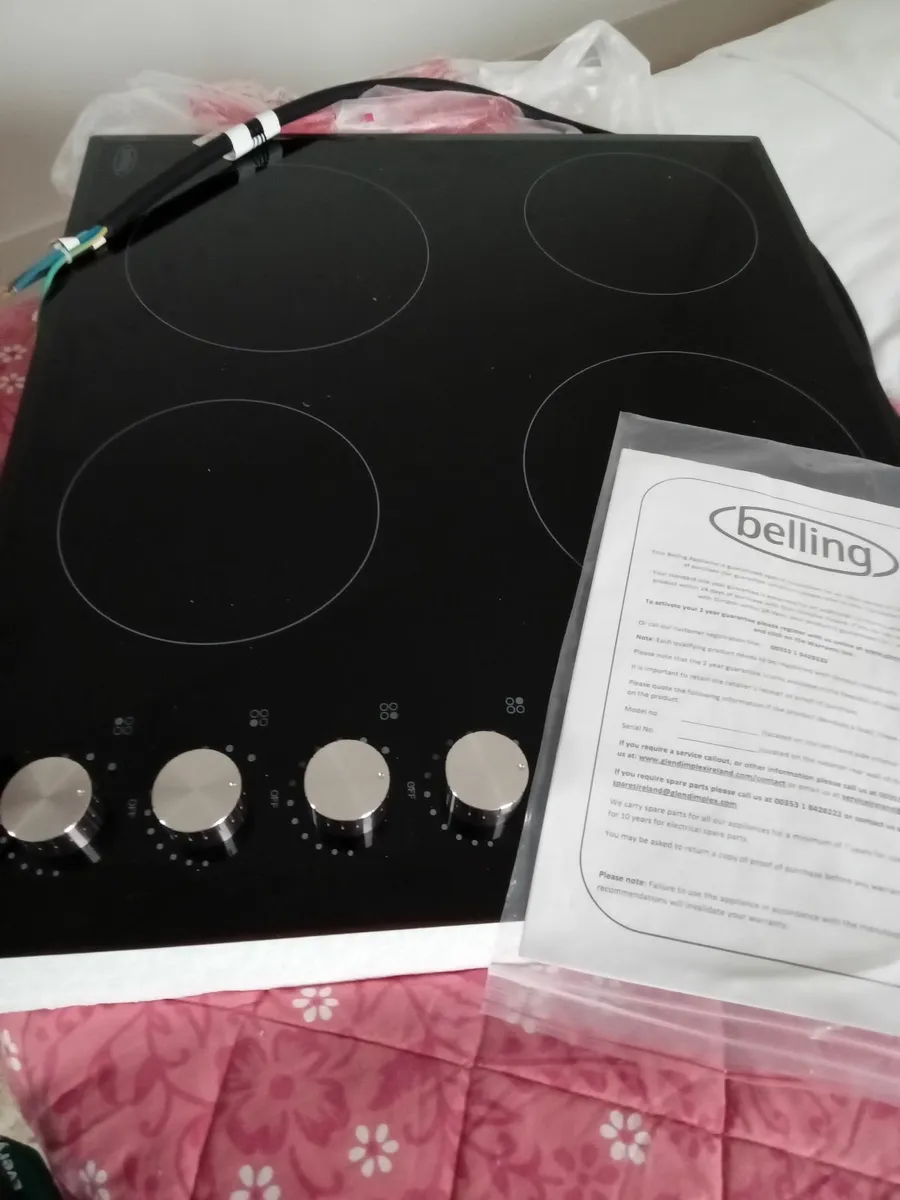 Brand new cooker for ahob and tv for sale