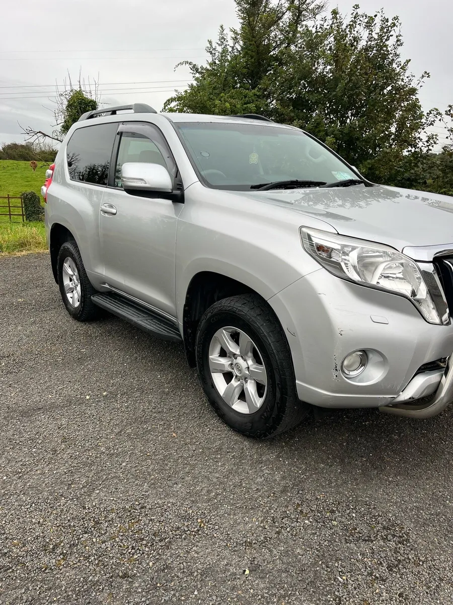 Toyota Land Cruiser - Image 2