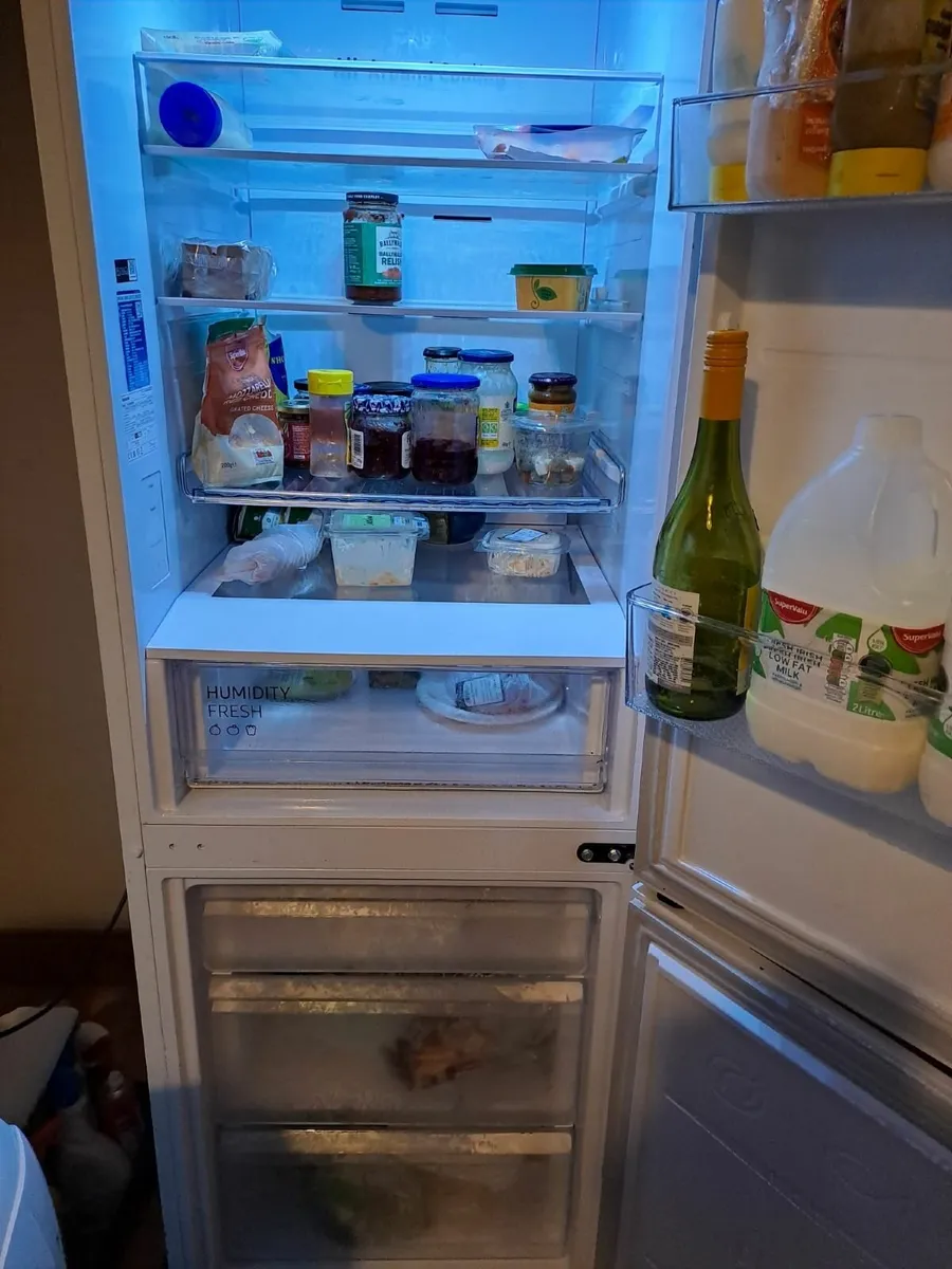 Samsung Fridge Freezer - Image 1