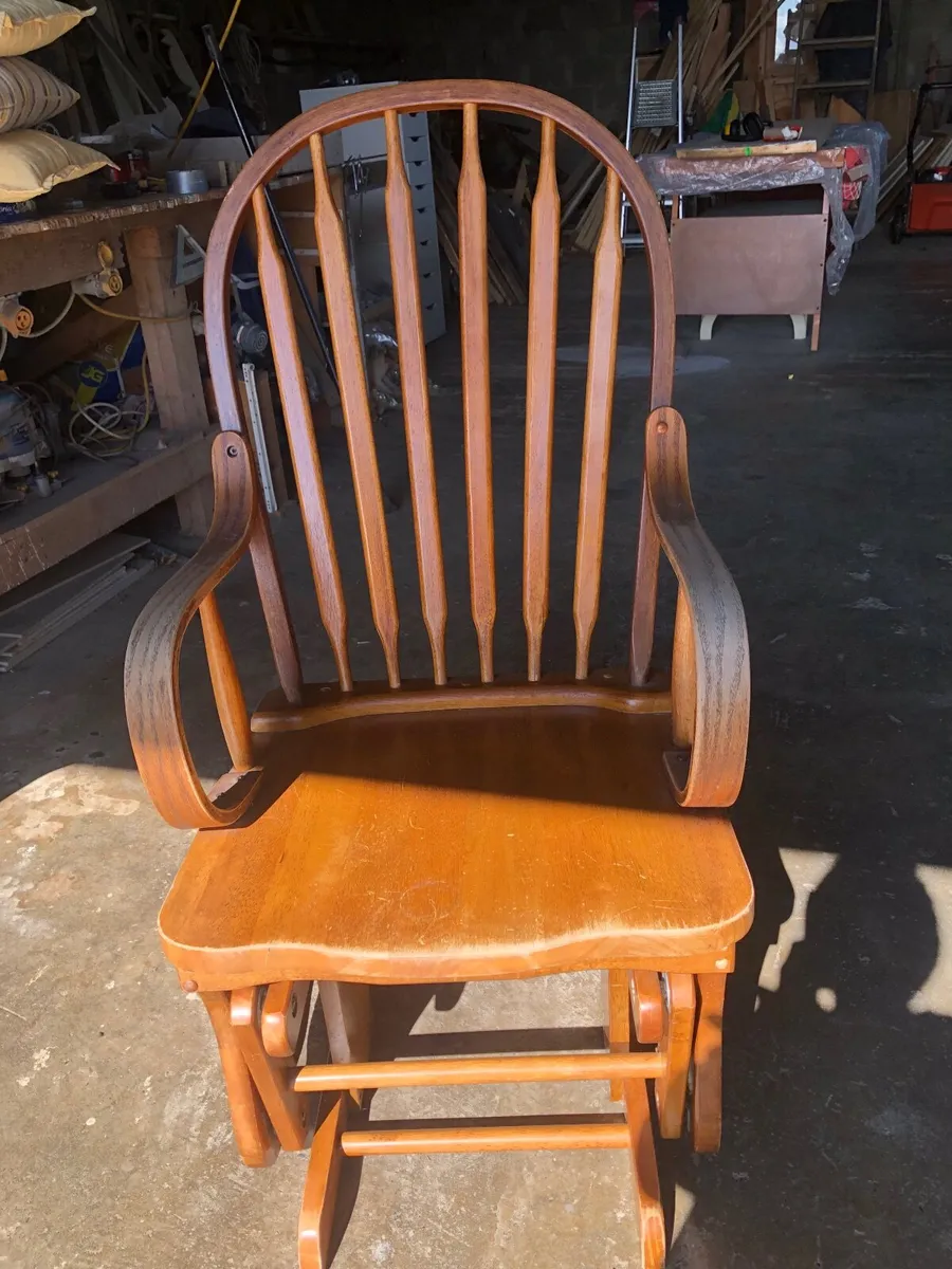 Rocking chair - Image 1