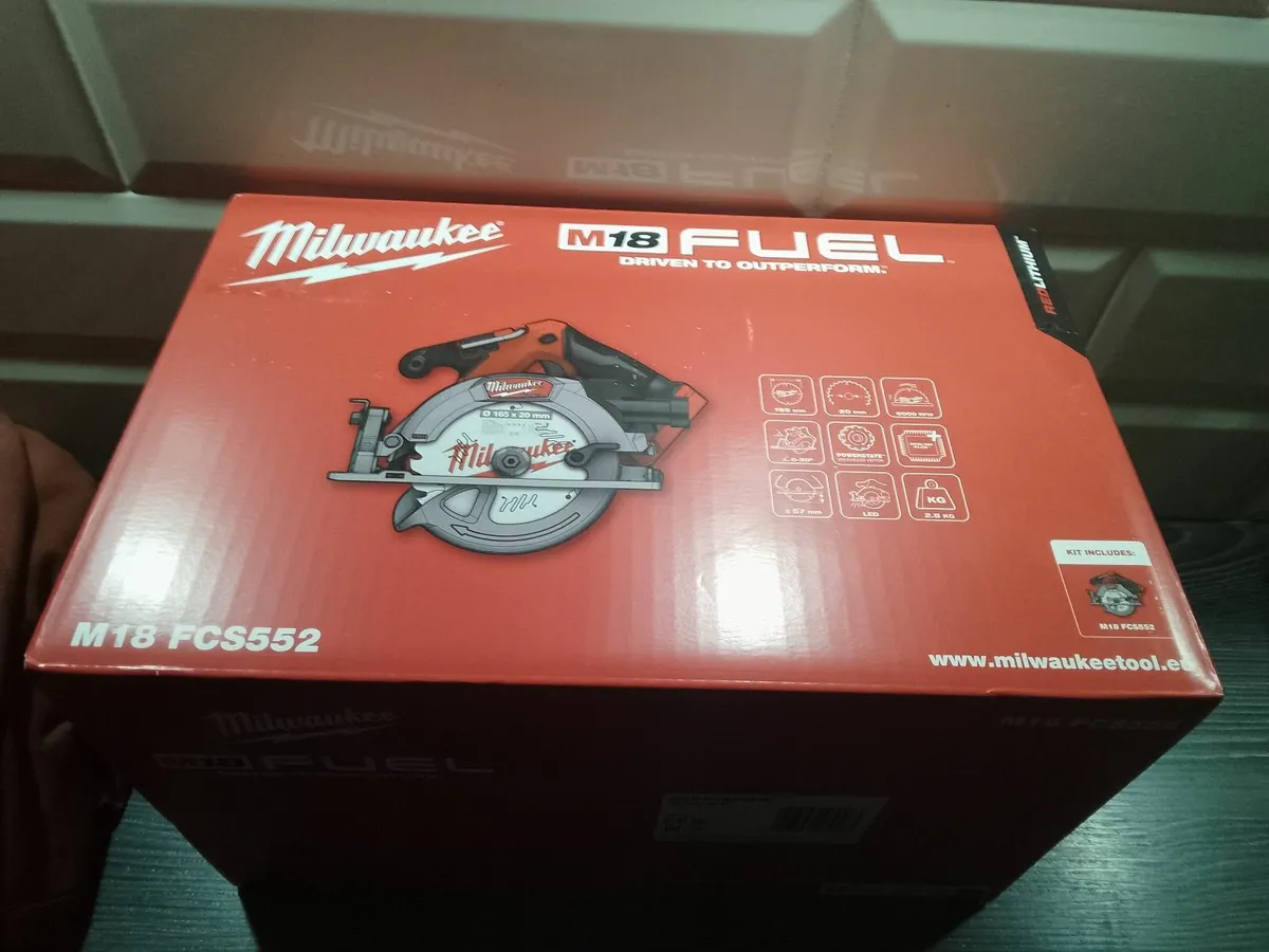 Milwaukee M18 Combi Drill and Circular Saw - Image 2