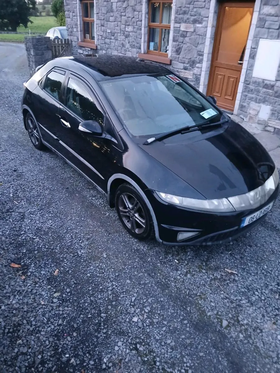 HONDA CIVIC NCT 2/26 TAX 5/26 - Image 1
