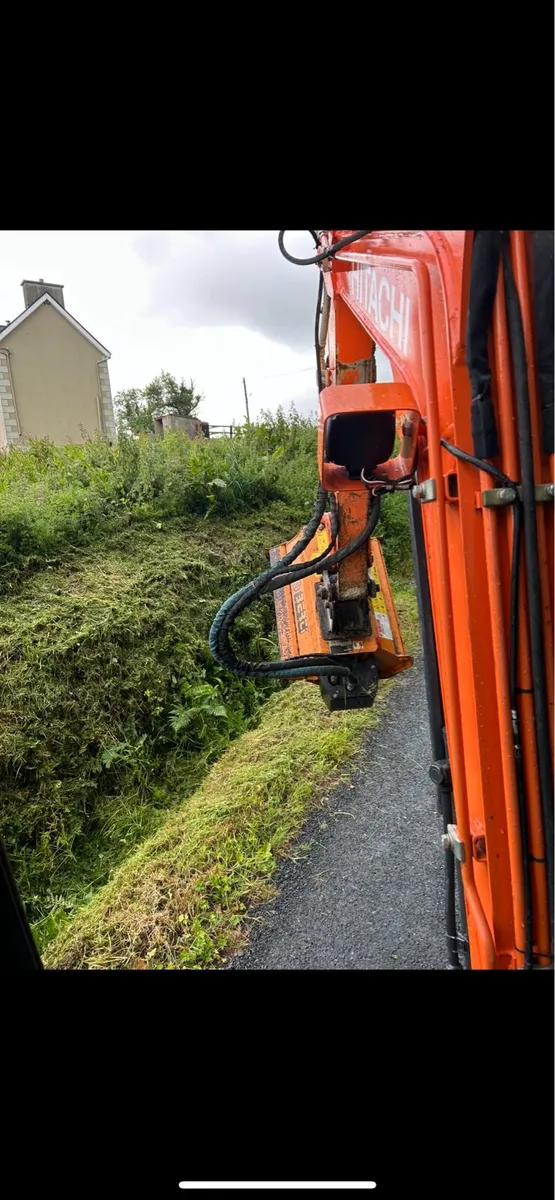 Mulching/ groundworks - Image 2