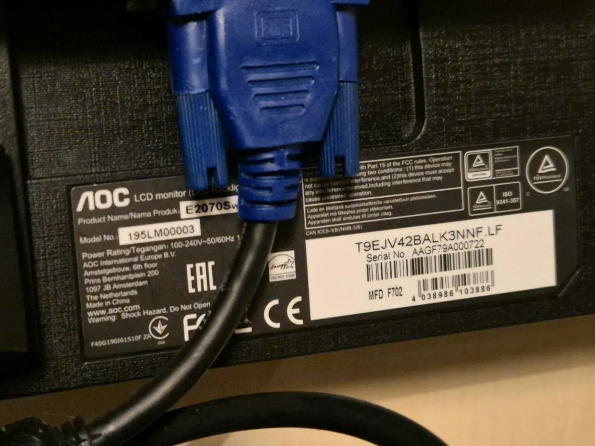 PC Monitor 19.5" - Image 2