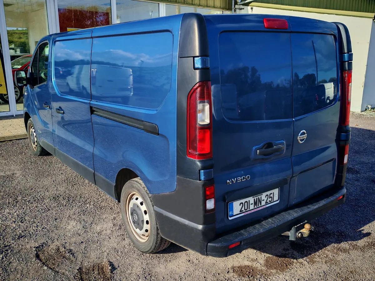 NISSAN NV300 LWB 120 XE 4DR - Image 4