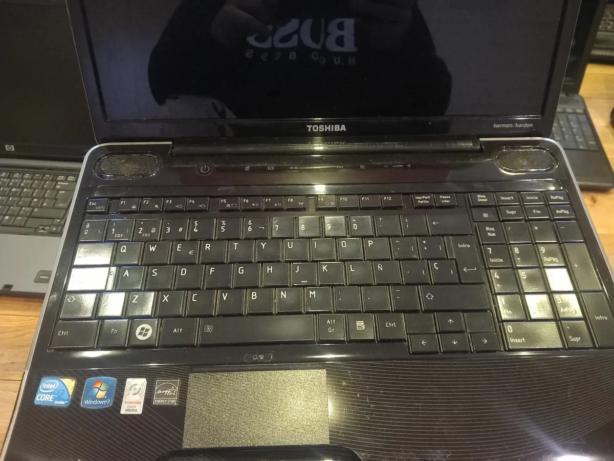 Laptops - Image 1