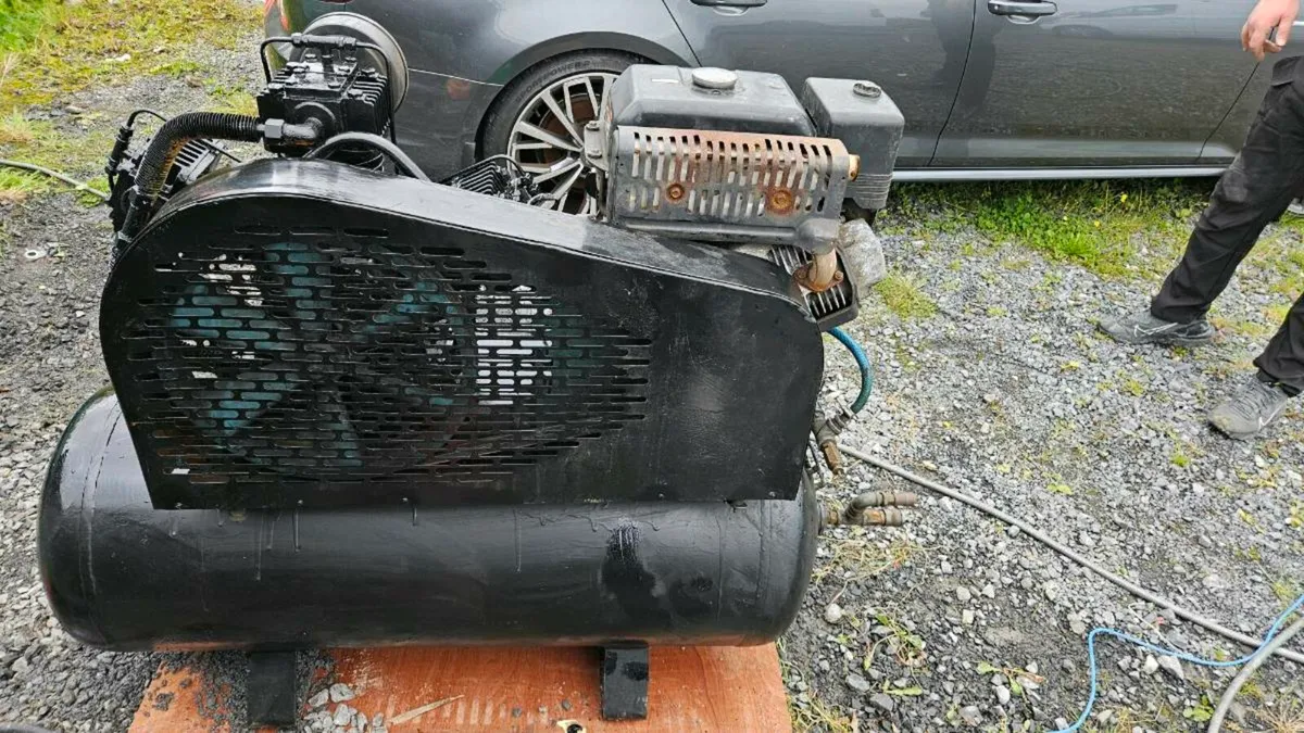 Air compressor 15hp petrol - Image 4