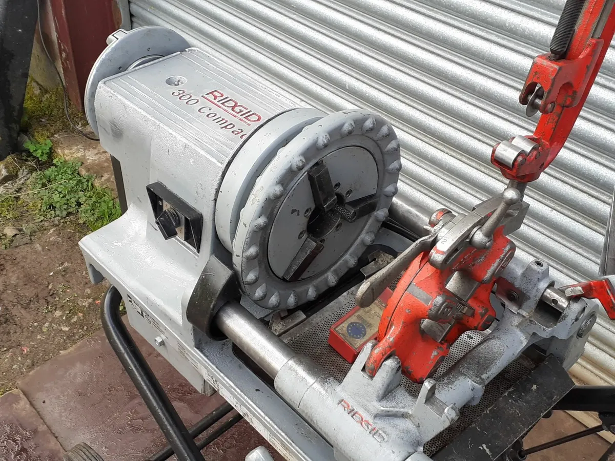 RIDGID 300 COMPACT THREADING MACHINE - Image 3