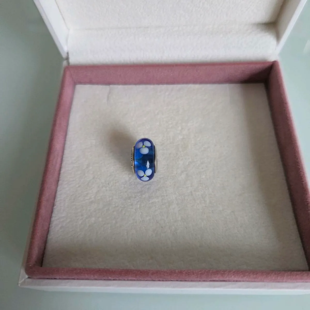 Pandora charm murano glass blue flowers - Image 2