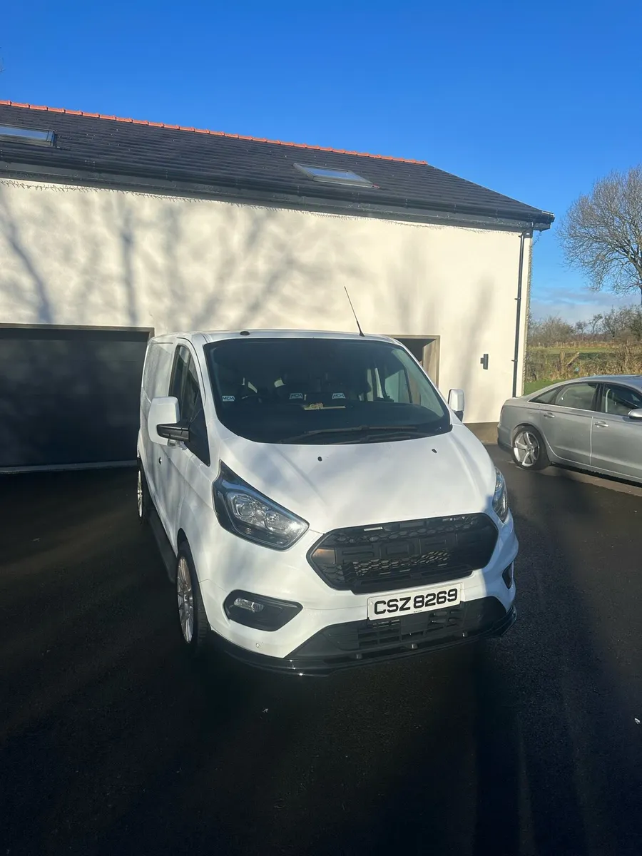 FORD TRANSIT CUSTOM 280 LIMITED EDITION Irish Reg. - Image 4