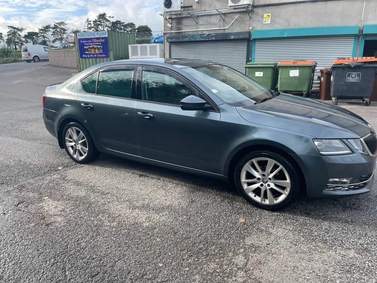 Skoda Octavia 2018 - Image 3