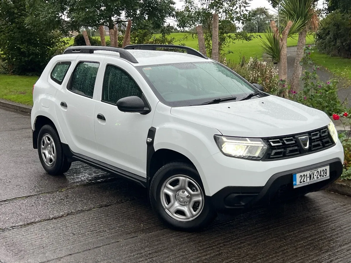 2022 DACIA DUSTER 1.5 DIESEL ONLY 55 KM SAT NAV - Image 3