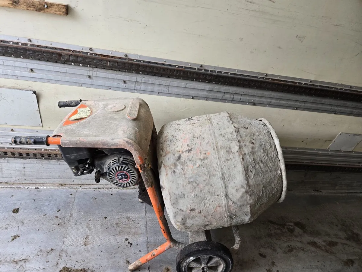 Petrol mixer - Image 2